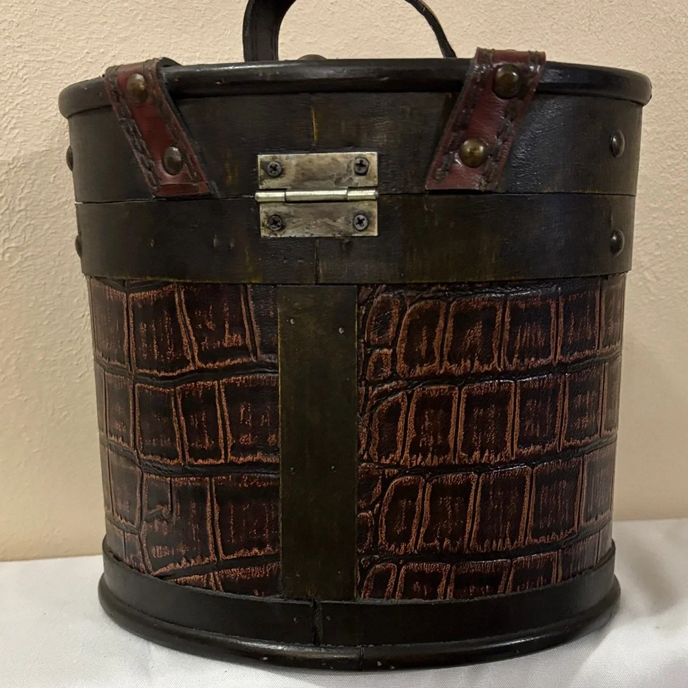Vintage Leather and Wood purse